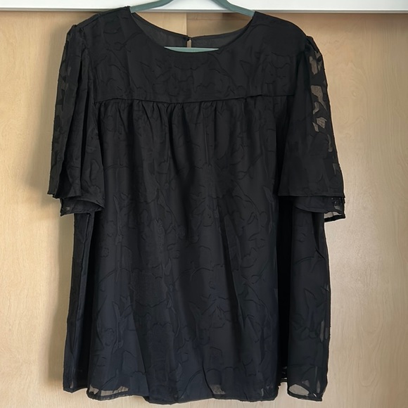 Floral lace blouse - Picture 2 of 8